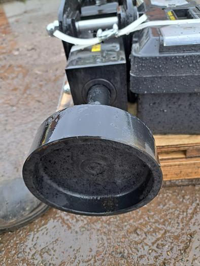 Haner post knocker breaker