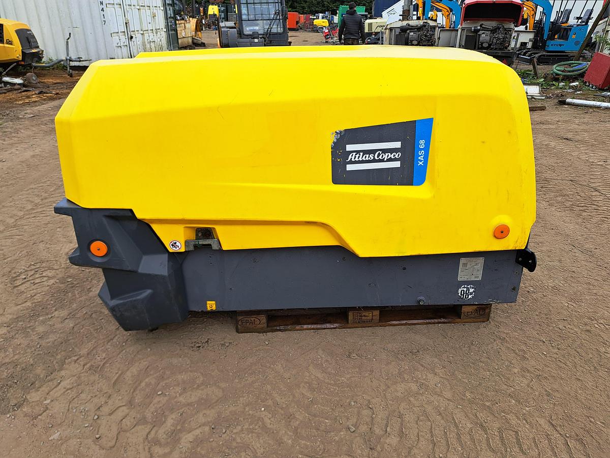 Used Atlas copco xas68