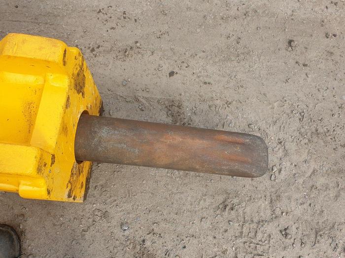 Used Hydraulic Breaker