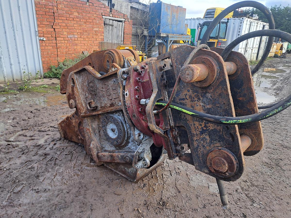 Used Demarec MQP30