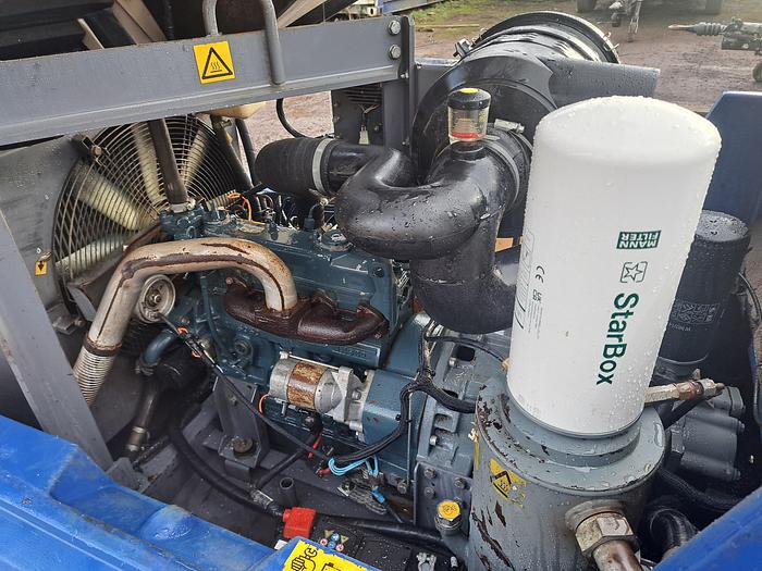 Used Atlas copco xas67