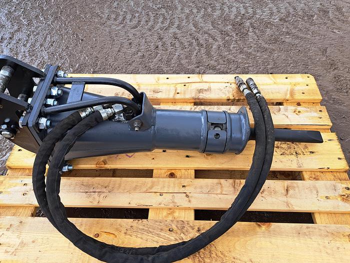 Refurbished Bobcat HB380 Breaker