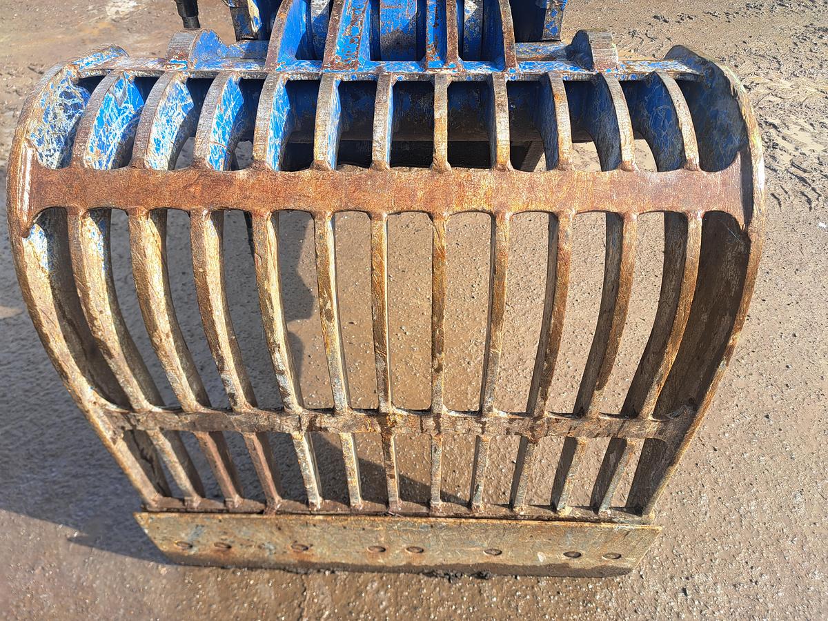 Used Arden selector grab