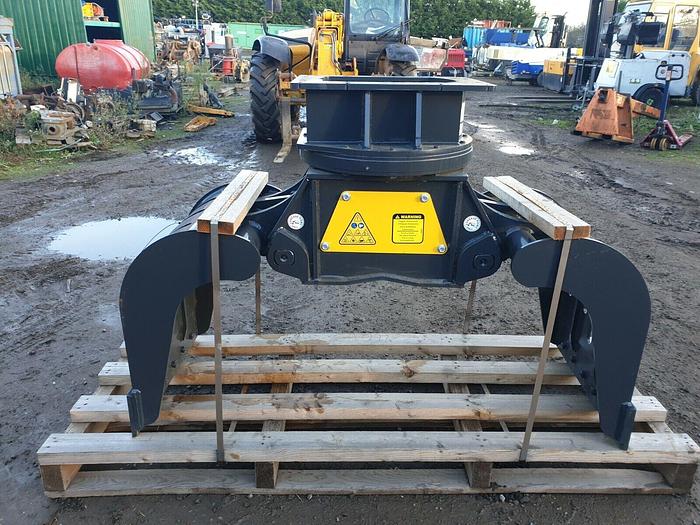 Selector Grab Suit 8 to 13 Tonne Machine