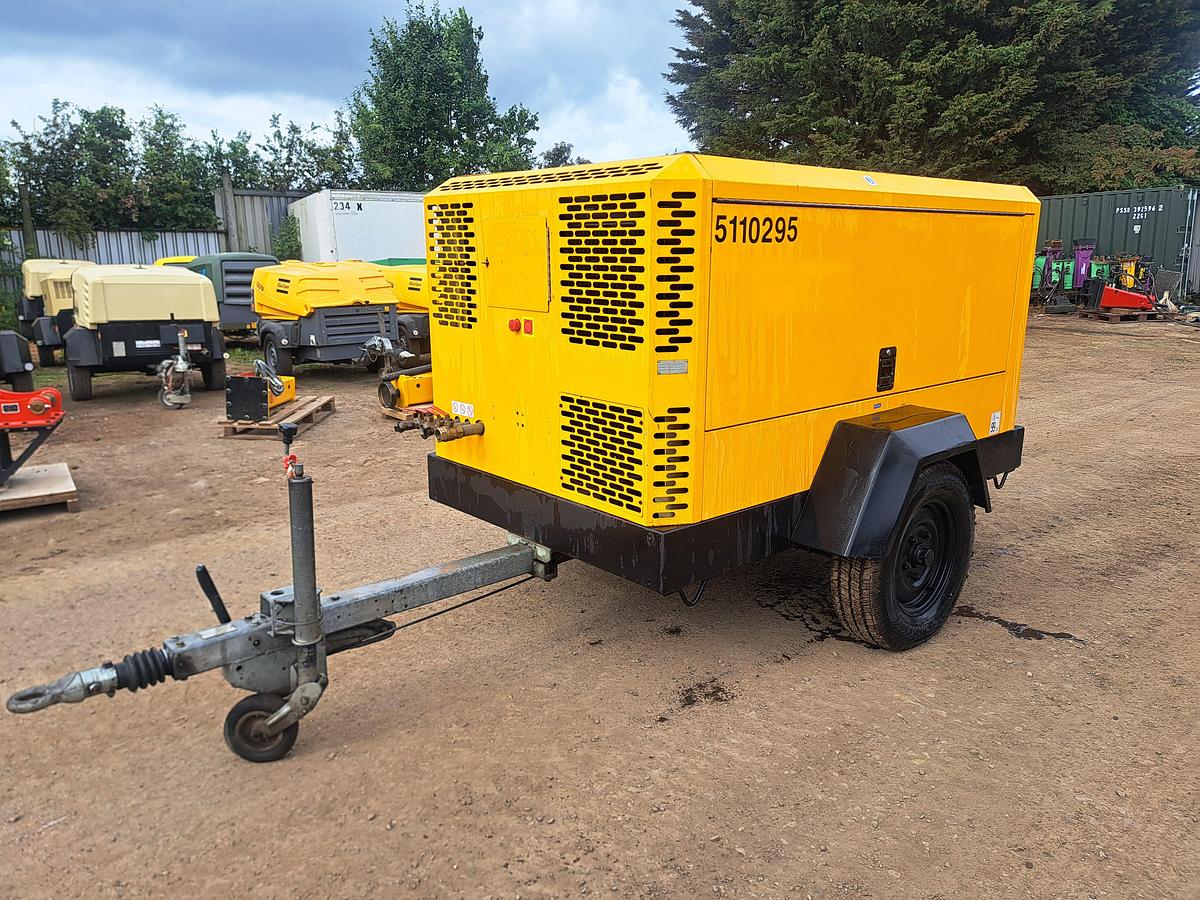 Used Doosan 7/125 10/1010