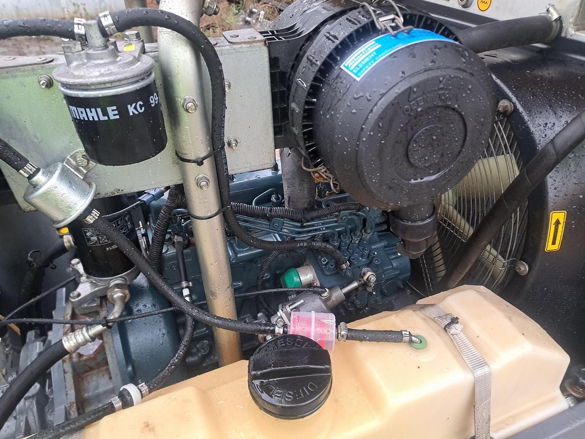 Used 2017 Atlas xas68