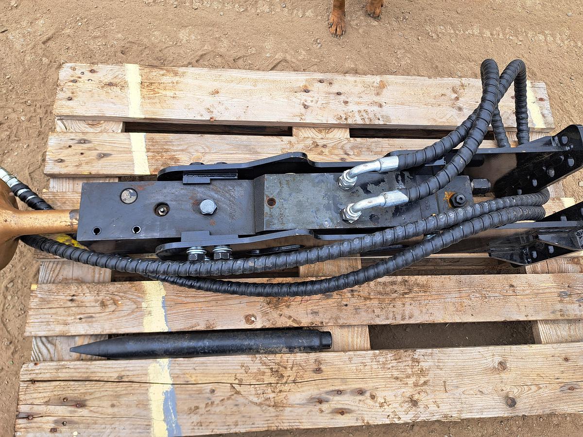 Post knocker breaker