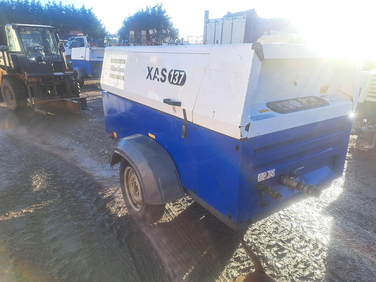 Used Atlas copco xas137