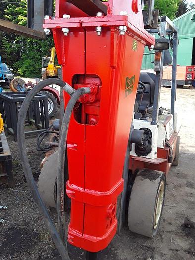 Used RAMMER S25 HYDRAULIC HAMMER ROCK BREAKER SUIT DIGGER EXCAVATOR