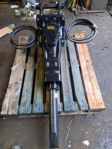 Used Jcb HM Atlas copco sb302