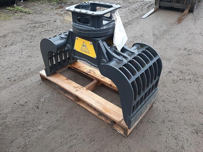 Selector Grab Suit 4 to 8 Tonne Machine Demo Spec