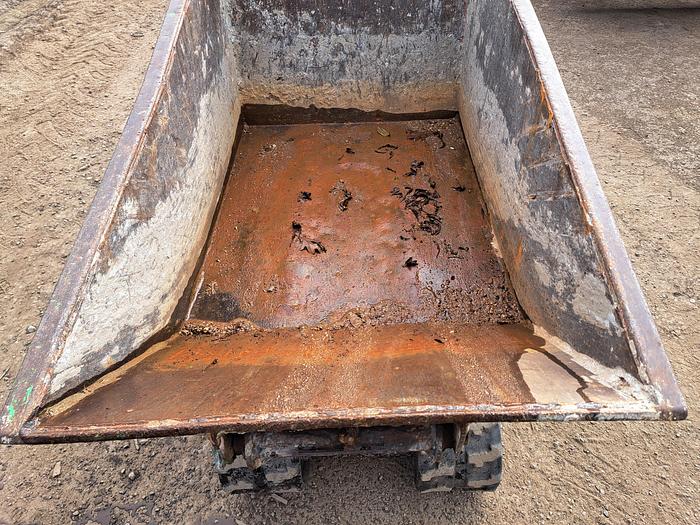 Used Honda tracked high tip dumper