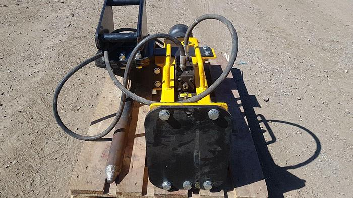 Used Arrowhead S40 Post Knocker Pecker Breaker