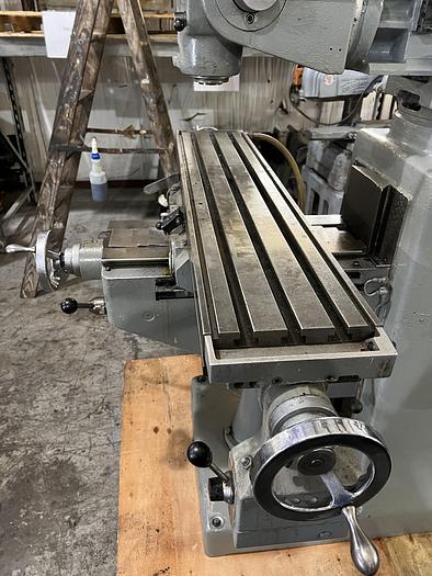 Used 1982 Ex-Cell-O Style 602 Ram Turret Milling Machine