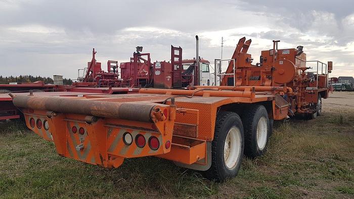 Used 2002 WELCAN 4 Axle Carrier Style Oilfield Pump / Kill Truck