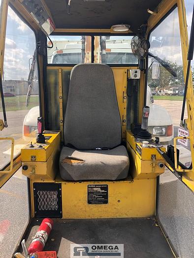 Used Global 2100 Aircraft Deicer (2,100 gallon tank cap) on Navistar 4700 Chassis