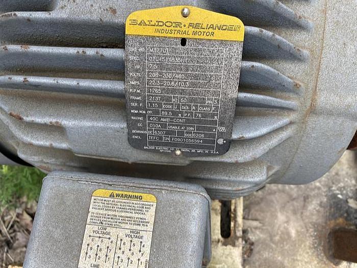 Used SIMPLICITY SHAKEOUT DECK