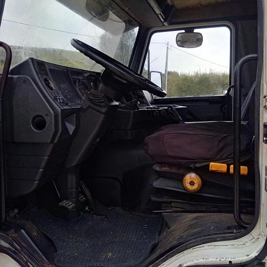 Usado 1997 SCANIA P 93M 210 flatbed truck