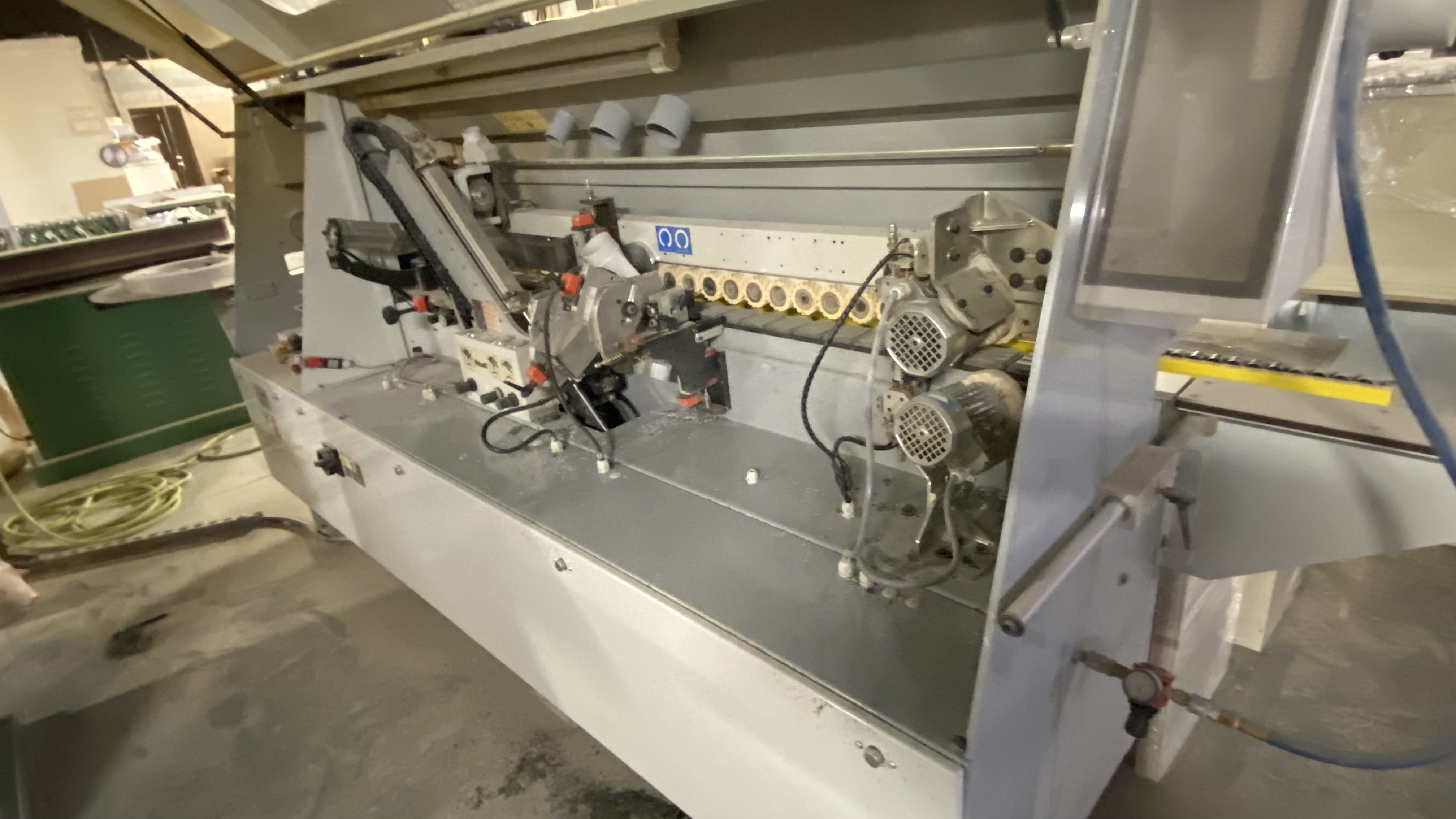 Used 2009 Fravol S-4 Edgebanding Machine