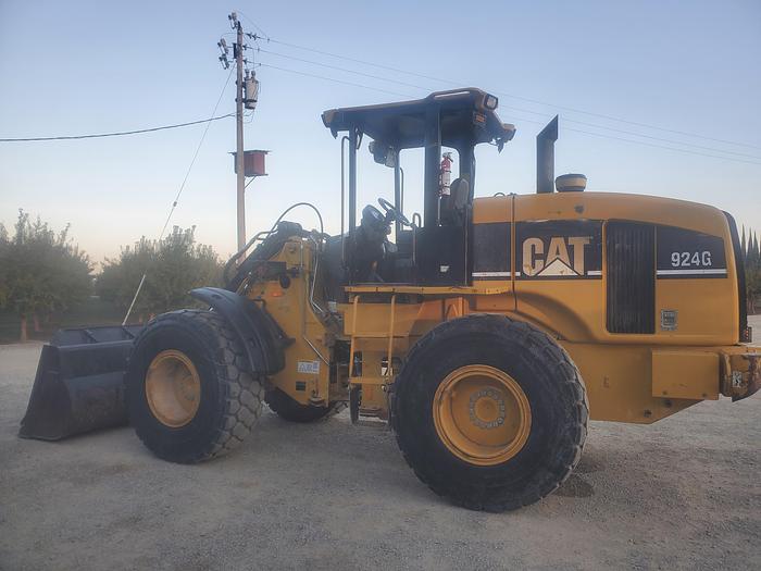 Used 2004 CAT 924G