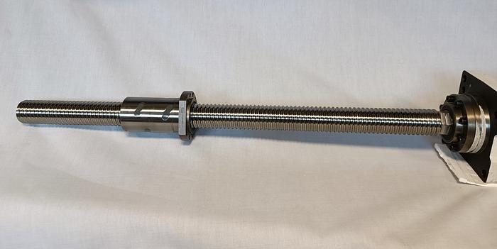 Sychronmotor mit Kugelgewindetrieb, MDD115C-N-015-N2M-130GB0, Rexroth, neuwertig