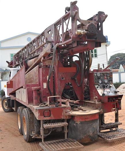 Used 1998 Ingersoll-Rand T3W Drill Rig