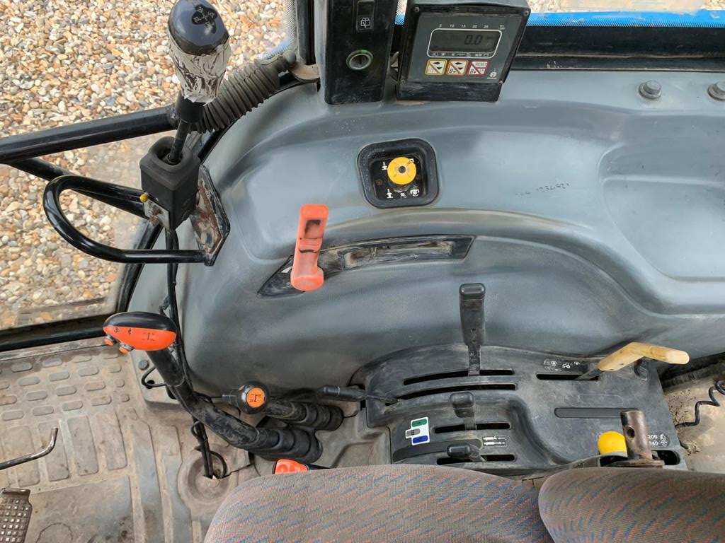 Used New Holland TL90 4wd Tractor