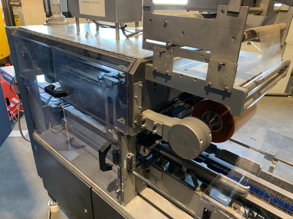 Used Sealpac 750 traysealer