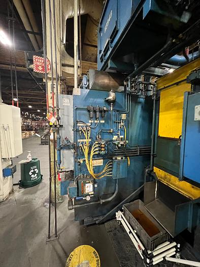 Used NEW BRITAIN MODEL 66 TWIN SPINDLE VERTICAL TURNING CENTER