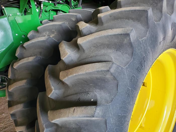 Used ** Hillco Sidehill ** 2019 John Deere S780 Combine w/ 670 hrs