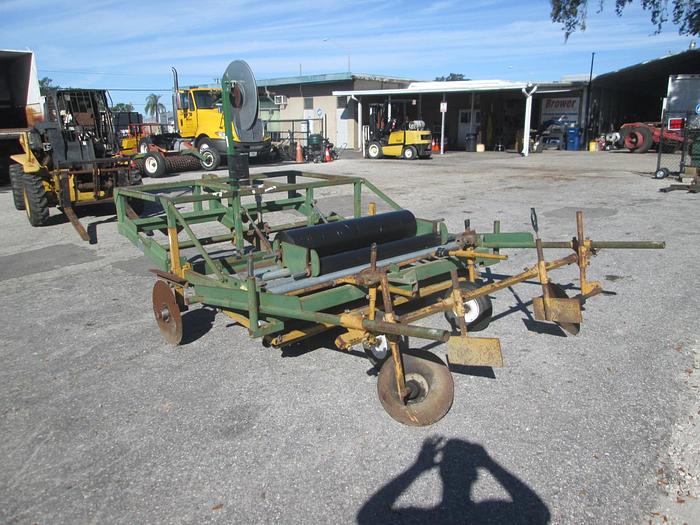 Used Kennco Single Row Plastic Layer 