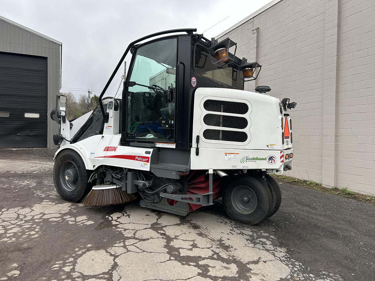 Used 2014 Elgin Pelican