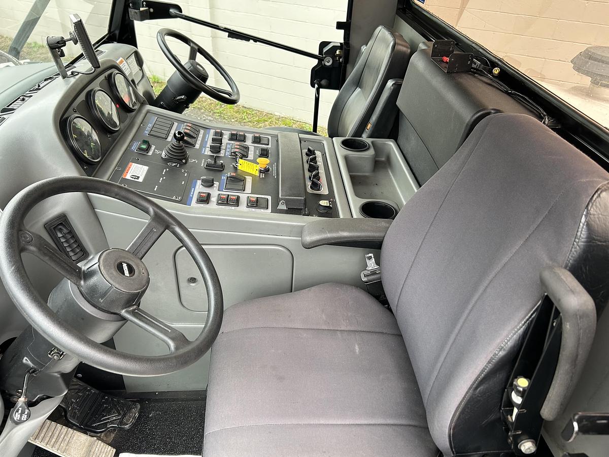 Used 2014 Elgin Pelican