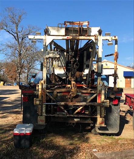 Used 2011 Smeal 6T Pump Hoist Rig