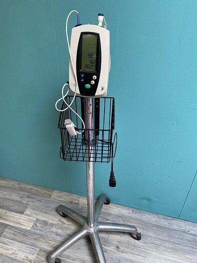 Gebraucht Welch Allyn Spot Vital Signs Monitor auf Trolley mit Fingersensor, Temperatursensor