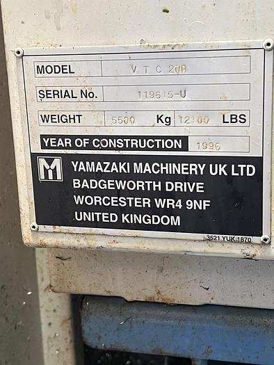 Used BRUGT VERTIKALT BEARBEJDNINGSCENTER FABR. MAZAK, MODEL VTC 20 B