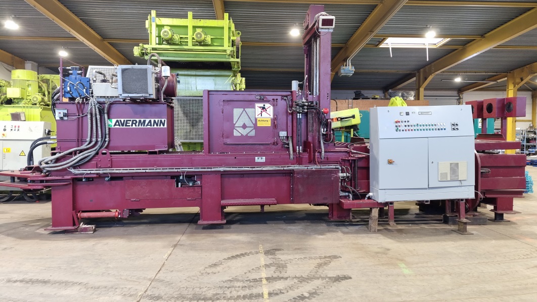Refurbished Ballenpresse Avermann, Typ AVOS 1410M, Presskraft 70 t