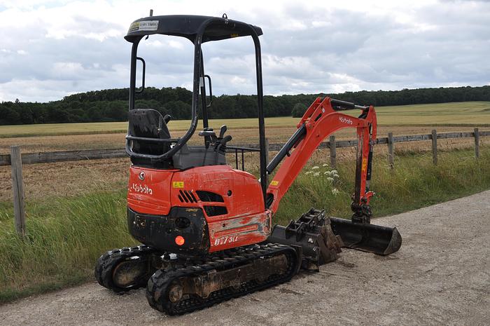Used 2014 KUBOTA U17-3a