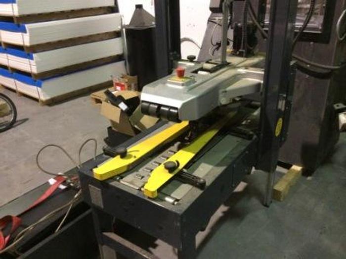 Used 2001 Siat S2 Type A Box Taping Machine
