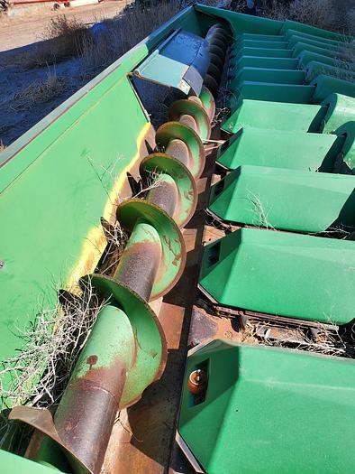 Used 12r22 John Deere Corn Header