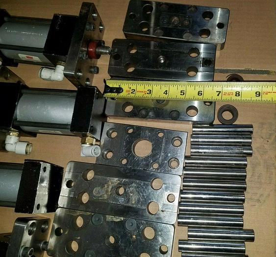 Used Dayton Speedaire Air Cylinders w/ mounting plates Pneumatic Cylinder 6X379A