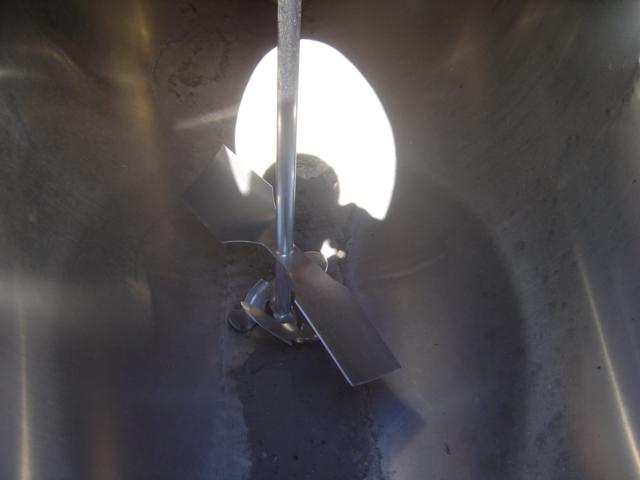 Usado 500 GALLON BULK TANK. ZERO MODEL T-20 SERIAL 6-0.45