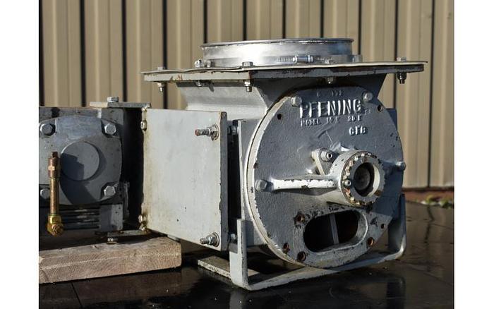 D'occasion USED ROTARY AIR LOCK VALVE, SIZE: 10'' X 4'' BLOW-THROUGH, CAST IRON, PFENING