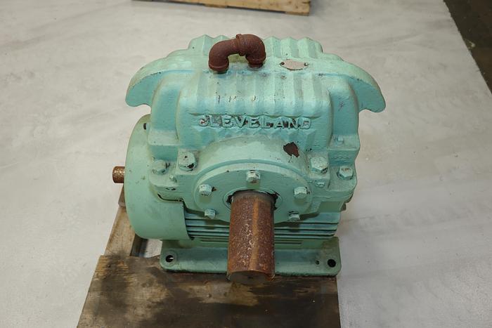Used Cleveland 80af Right Angle Dual Output Shaft Gearbox #44152