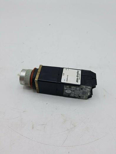 Used Allen Bradley Key Selector Switch 800MR-H31B, Series A