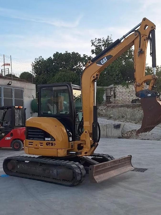 Usato 2010 CATERPILLAR 304CR