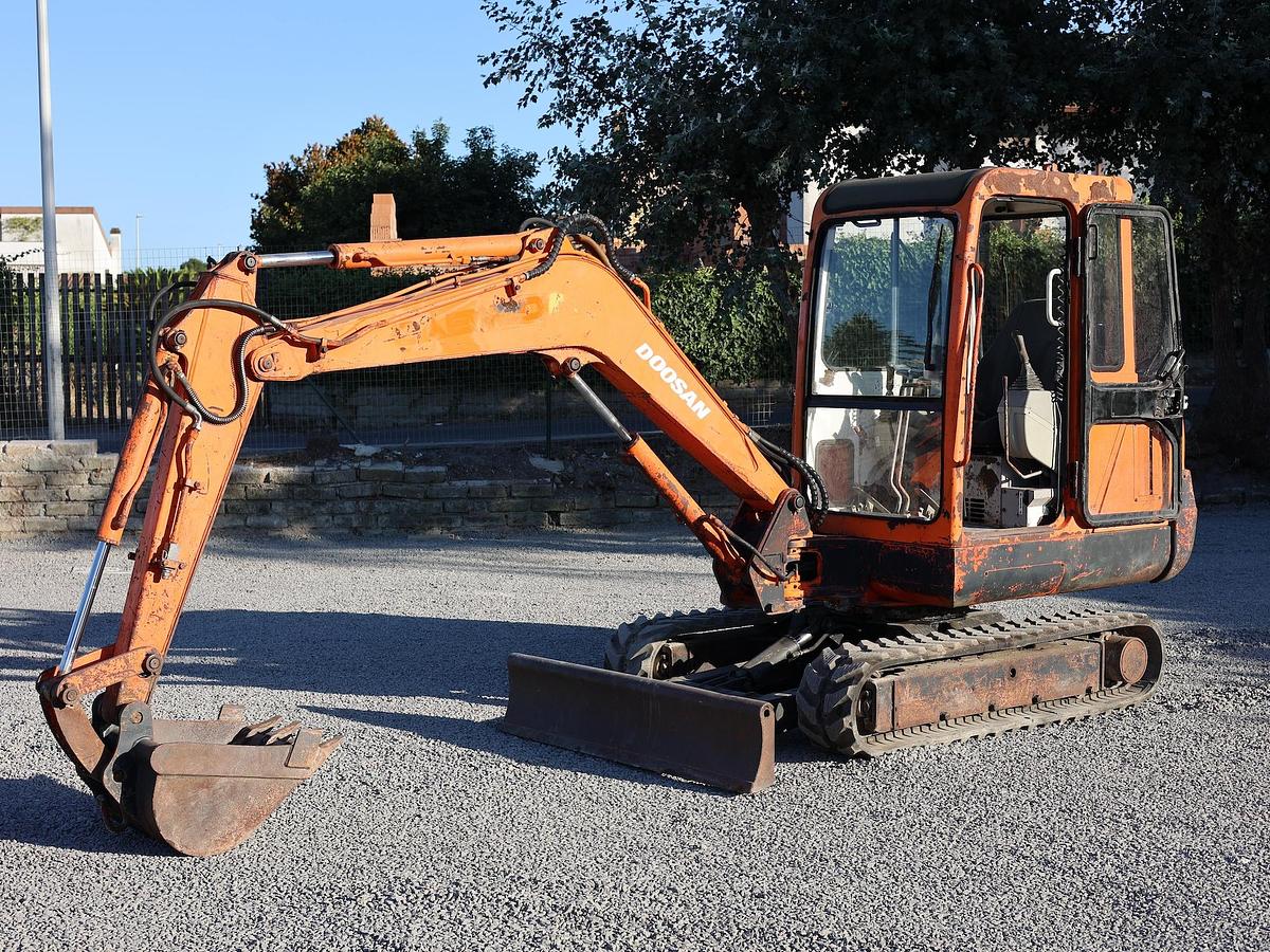Usato 2000 DOOSAN SOLAR035