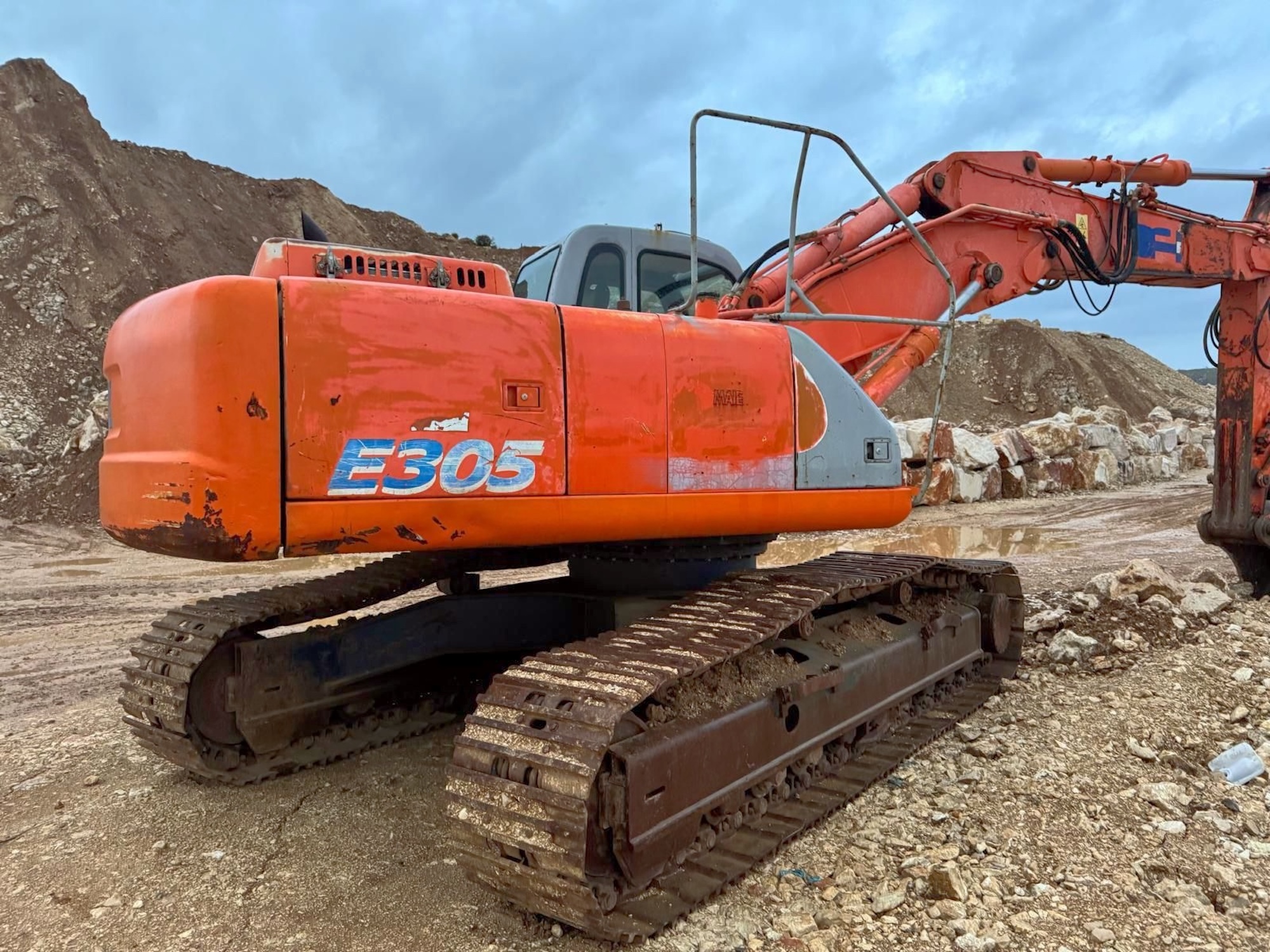 Usato FIAT KOBELCO E305