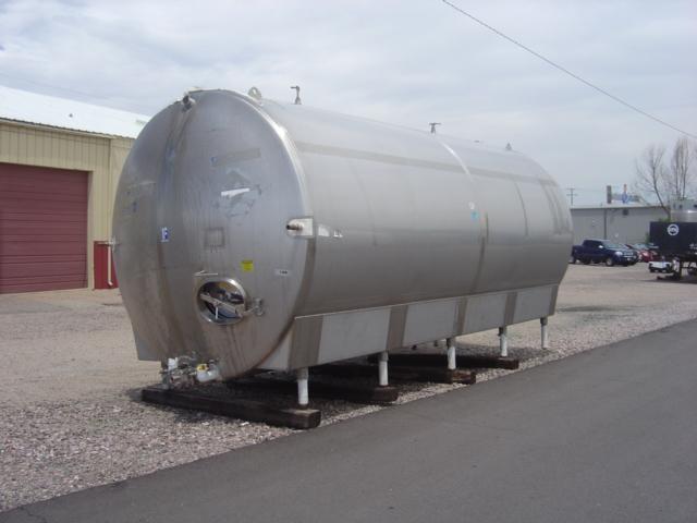Usado 10,000 GAL, JACKETED STORAGE TANK
