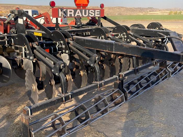 Used 15' Krause Dominator 4850 Disk Ripper - 9 Shank